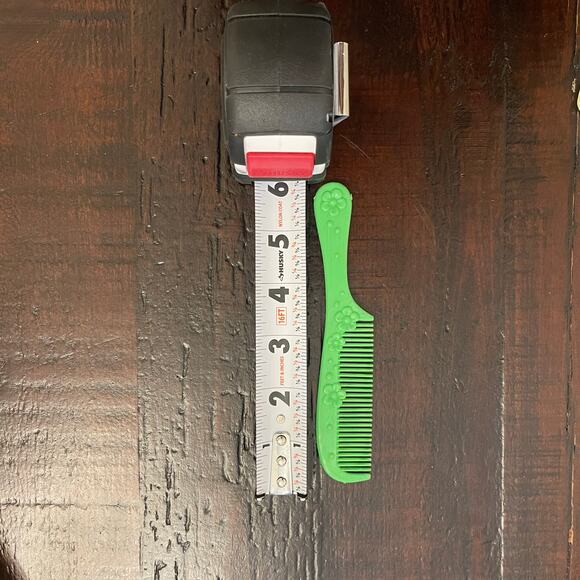 Vintage Barbie Doll Beauty Center Styling Head 1972 Green Flower Power Comb - Picture 4 of 4